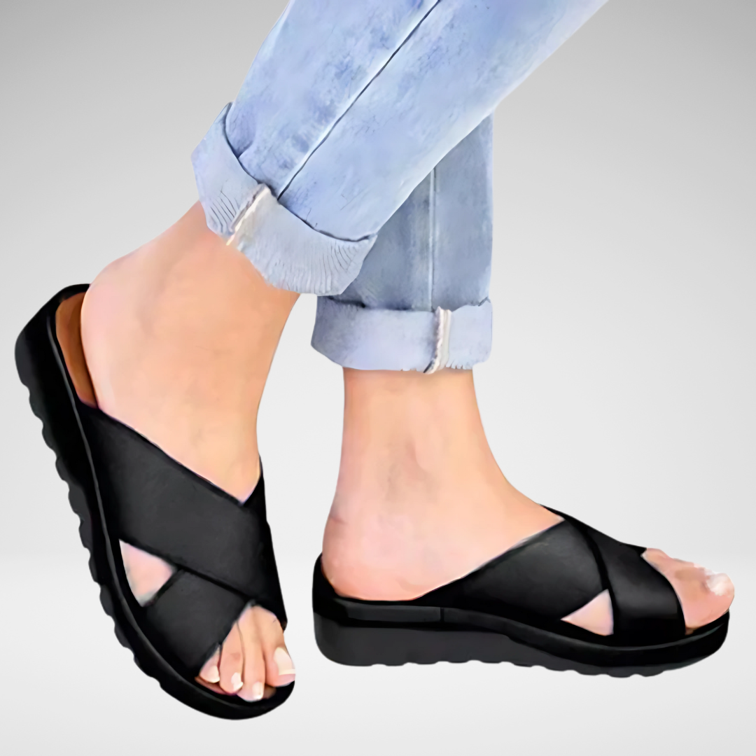 CloudWalk The Trendsetting Comfort Sandals